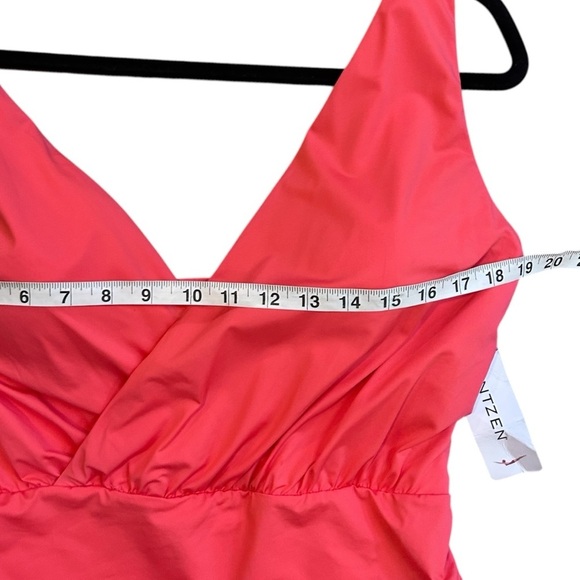 Jantzen Women's One Piece Swimsuit with Tummy Control- Size 14 - Picture 10 of 11